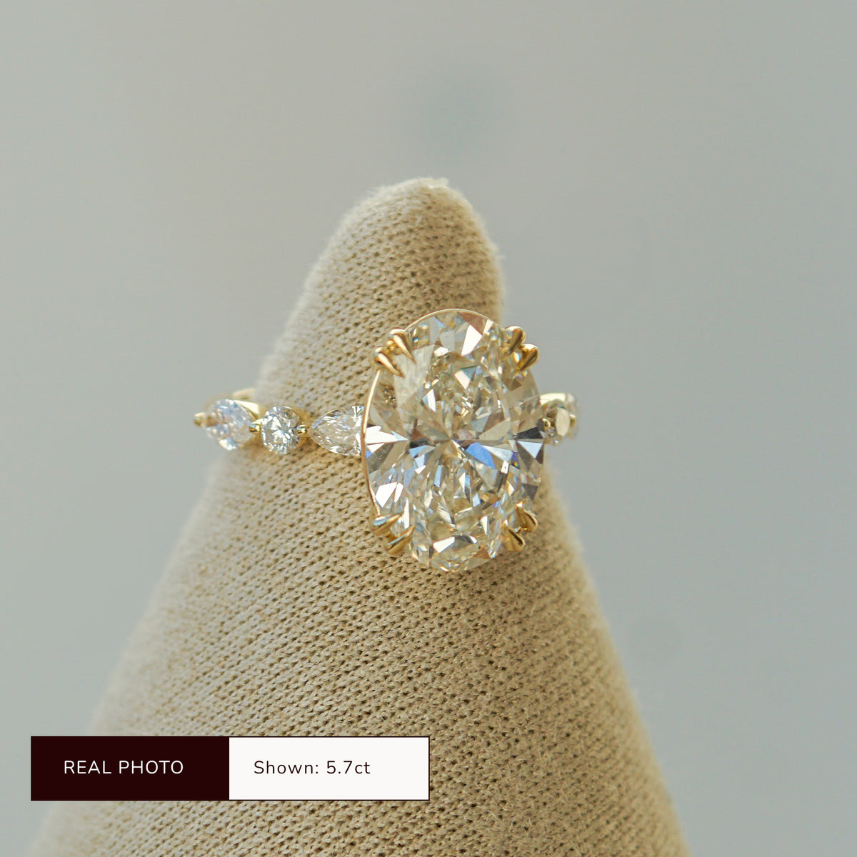 Zazu Diamanten Solitaire met Markies & Briljanten side stones - 5.7CT