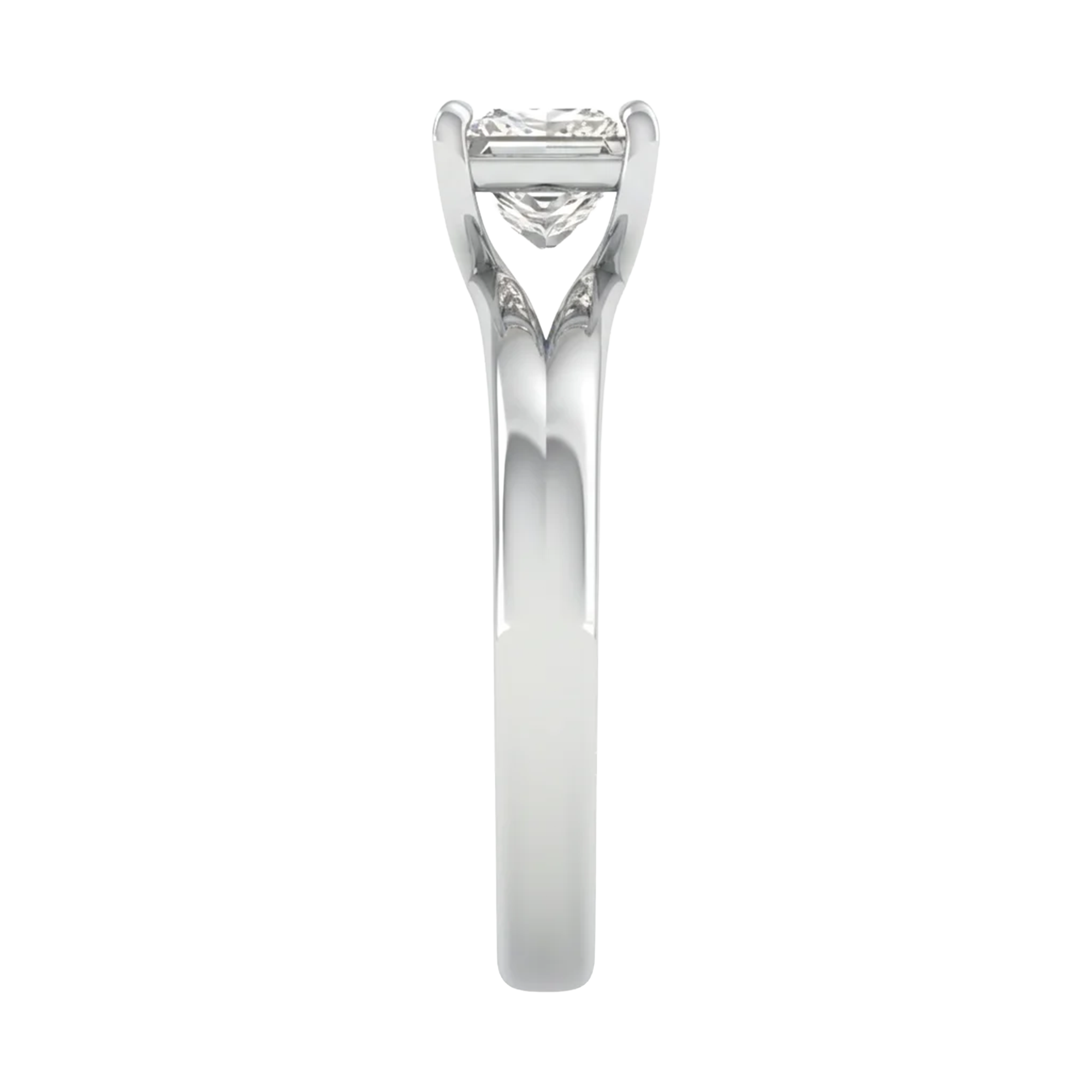 Solitaire ring met princess cut diamant en split‑shank band 1 karaat